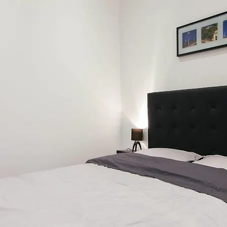 Apartment Renting - Gallo - New Modern Loft Old Town Massena Nice