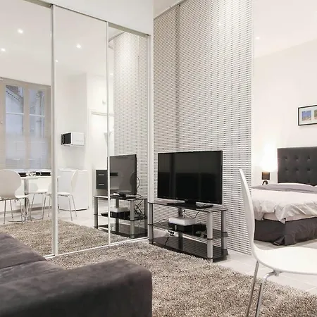 Renting - Gallo - New Modern Loft Old Town Massena Nice