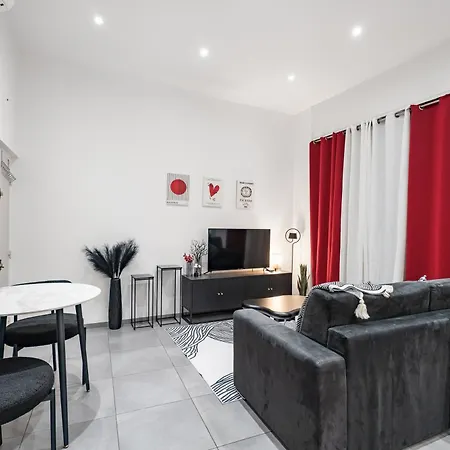 Renting - Gallo - New Modern Loft Old Town Massena * Nice
